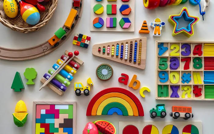 Educational Toys Cover